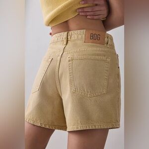 BDG Indi Mid-Rise Denim Short